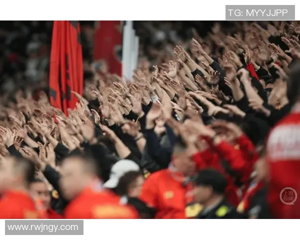 主教练战术板曝光备战细节震撼网友球迷热议战术背后奥秘 主教练战术板曝光备战细节震撼网友球迷热议战术背后奥秘